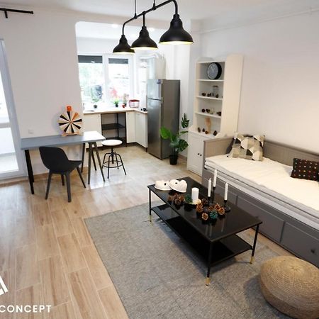 Avangarde Concept Studio Roşu Kültér fotó